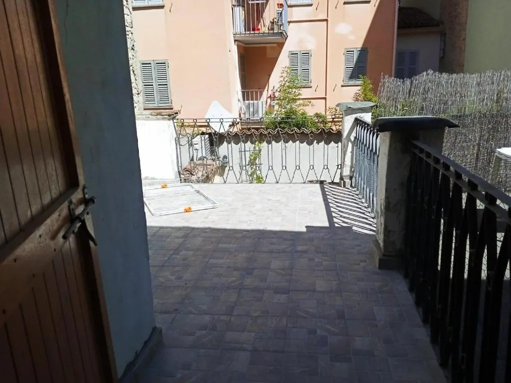 Piccolo Monolocale Con Angolo Cottura Parma
